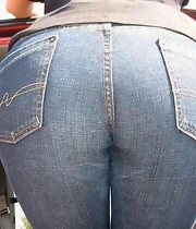 Massive a-hole cuties in jeans